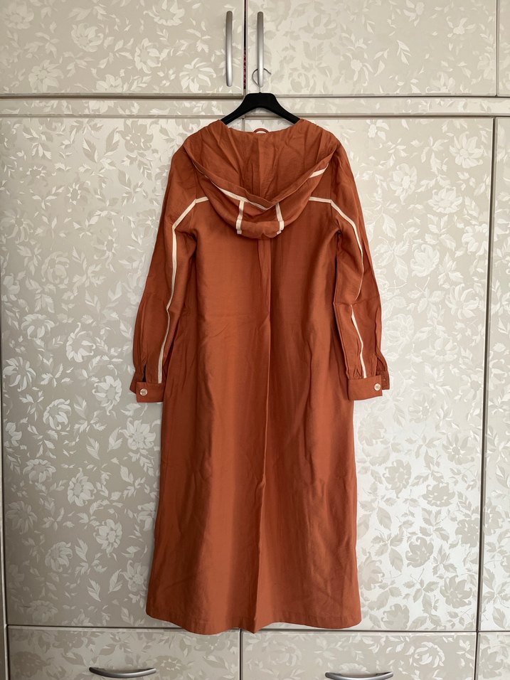 Uzun Düğmeli Kadın Elbise - Görsel 3