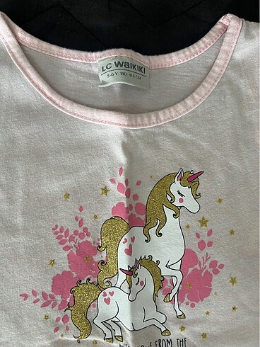 LC Waikiki Pembe Askılı Unicornlu Tshirt 5-6Yaş