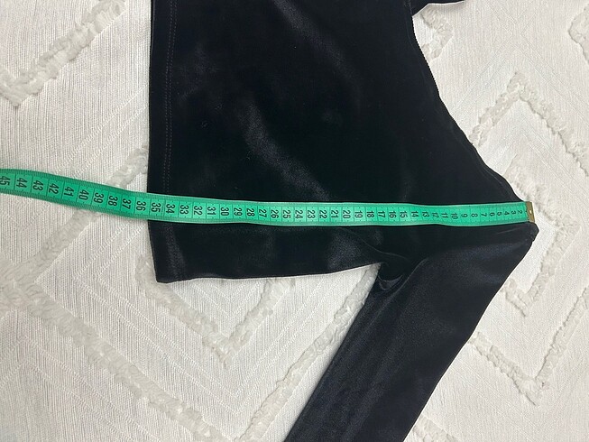 Koton Kids Siyah Kadife Tek Kollu Crop