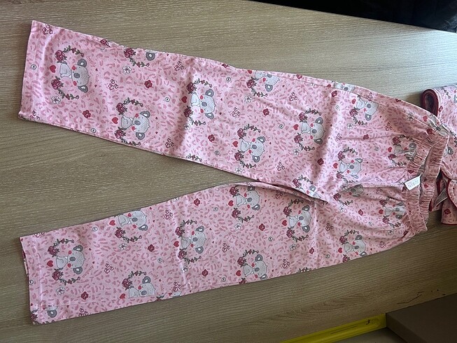 7 Yaş Beden pembe Renk Suwen Pembe Önden Düğmeli Pijama 7-8Yaş