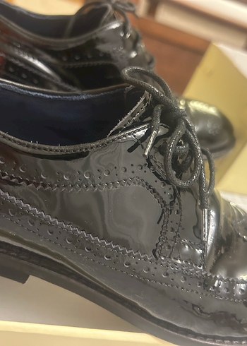 Parlak Siyah Rugan Erkek Çocuk Klasik Ayakkabı - Görsel 3