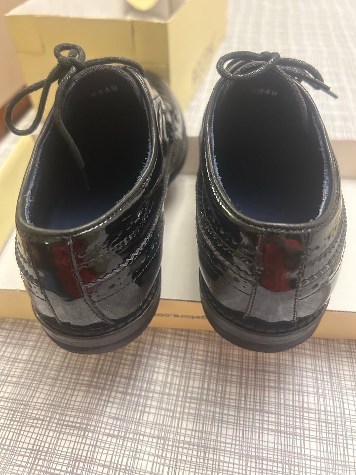 Parlak Siyah Rugan Erkek Çocuk Klasik Ayakkabı - Görsel 2