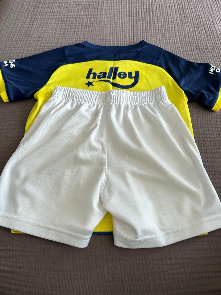 Fenerbahçe Forma Takımı - Görsel 2