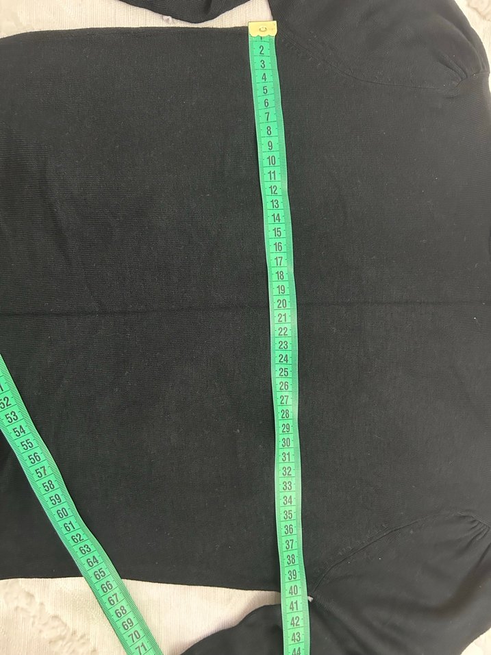 Siyah Boğazlı Kadın Kazak - Görsel 4