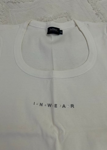 Gri ve Beyaz Kadın Kısa Kollu Tişört - Görsel 4