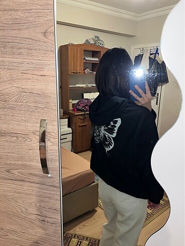 kelebek baskılı sweat