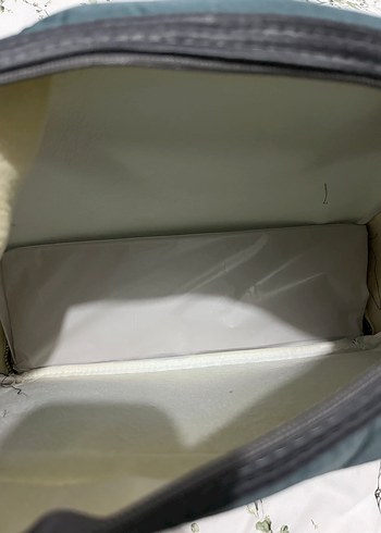 Kırmızı ve Gri Bebek Çantası - Görsel 2