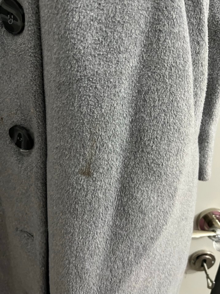 Kapüşonlu Gri Kaban - Görsel 3