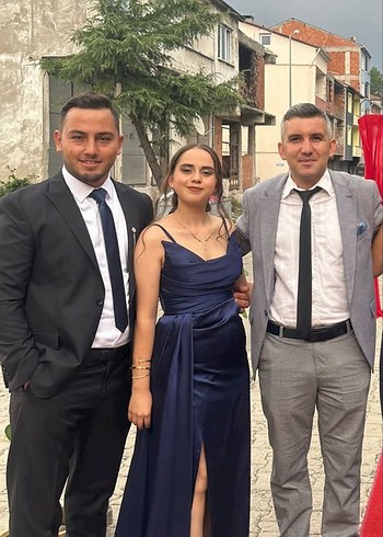 s Beden Straplez Yırtmaçlı Midi Siyah Abiye Elbise