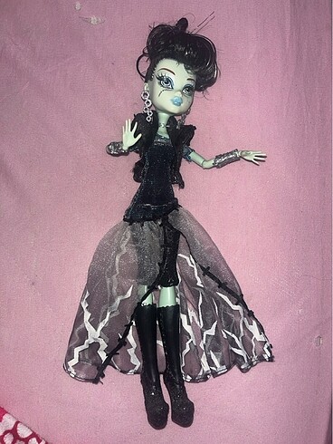 Monster High Ghouls Rule Frankie Stein