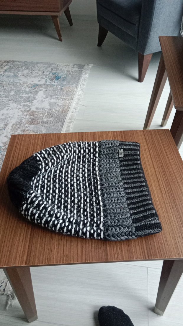 Siyah Kareli kadın Midi Atkı ve şapka takım - Görsel 4