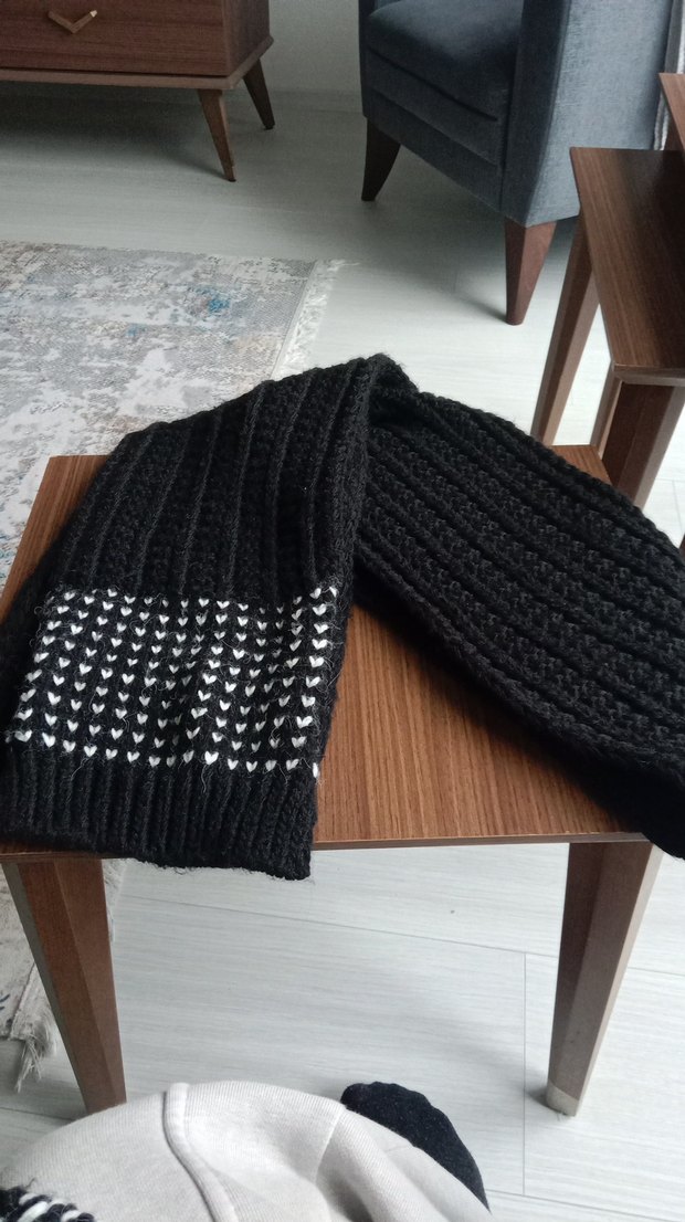 Siyah Kareli kadın Midi Atkı ve şapka takım - Görsel 3