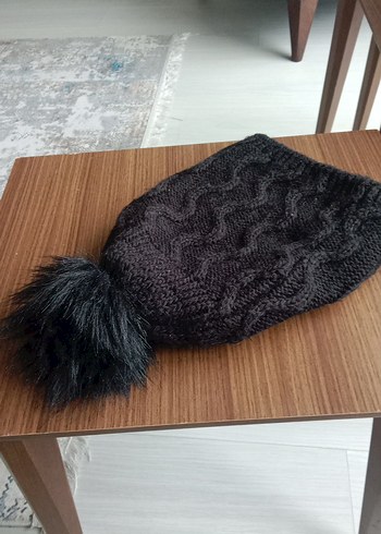 Siyah Örgü Kadın Bere Ponponlu - Görsel 2