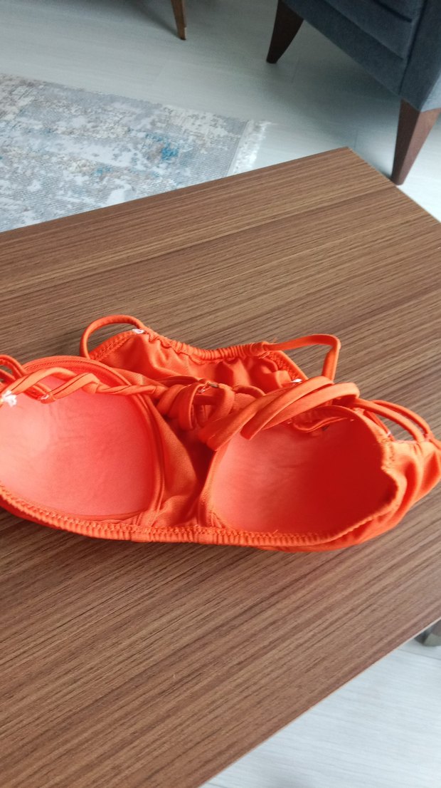 Turuncu İnce Askılı Kadın Bikini Üstü - Görsel 3