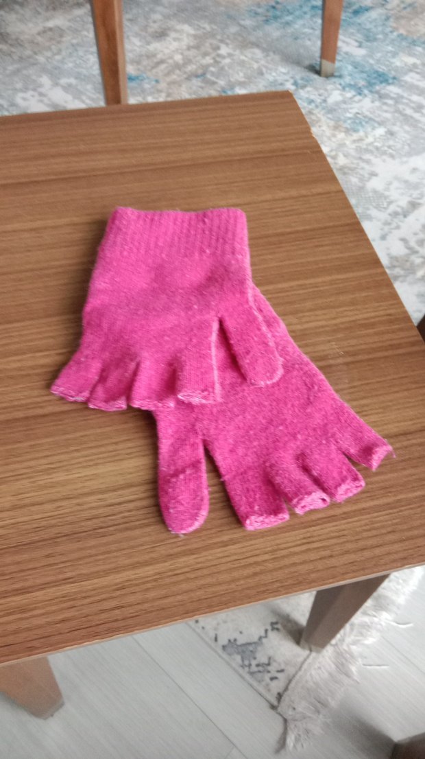 Pembe Örgü Çocuk Eldiveni - Görsel 3