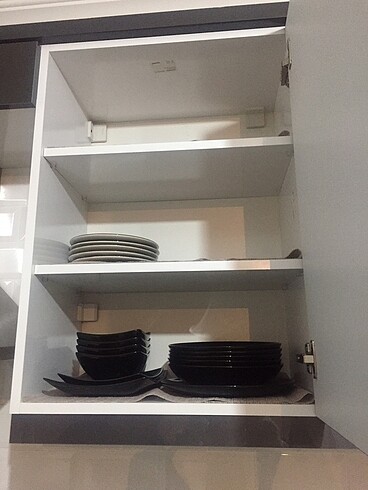 Pasta tabağı ve yemek tabağı takımı