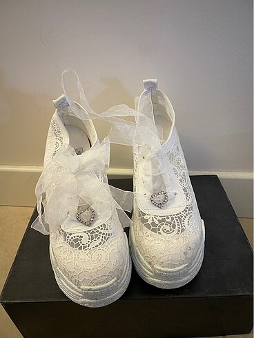 Düğün spor ayakkabı - Görsel 7