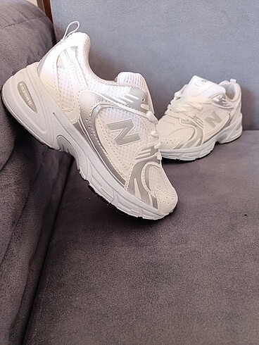 New Balance 530 Gümüş Çocuk Spor Ayakkabı