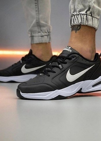 39 Beden Nike Air Monarch Siyah Erkek Spor Ayakkabı