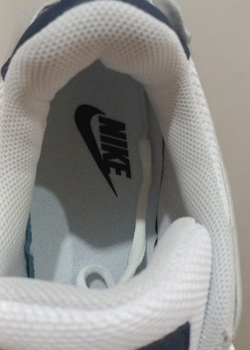 38 Beden beyaz Renk Nike Bold Run Kadın Spor Ayakkabı