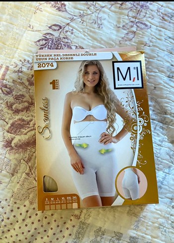 Beyaz Mini Yüksek Bel Desenli Korse 2074