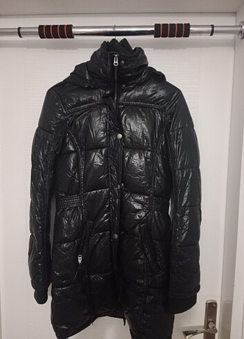 42 Beden Şişme mont