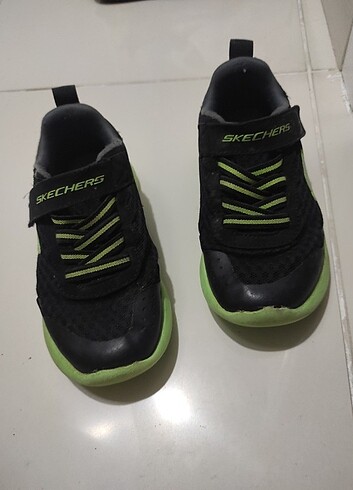 27 Beden Skechers