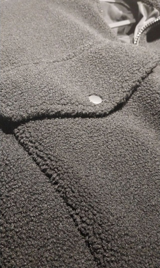 Zara Kadın Siyah Kürklü Polar Mont M beden - Görsel 2