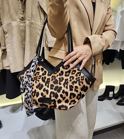 Kanvas leopar çanta