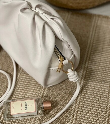  Beden Balon model clutch çanta