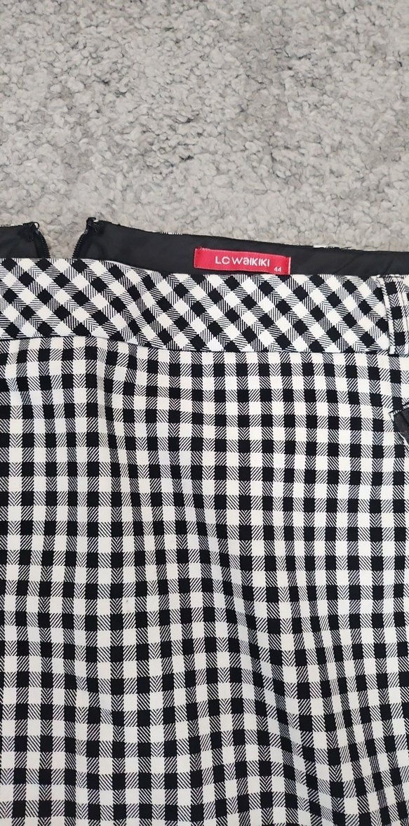 Ekose Desenli Gri Midi Etek - Görsel 2