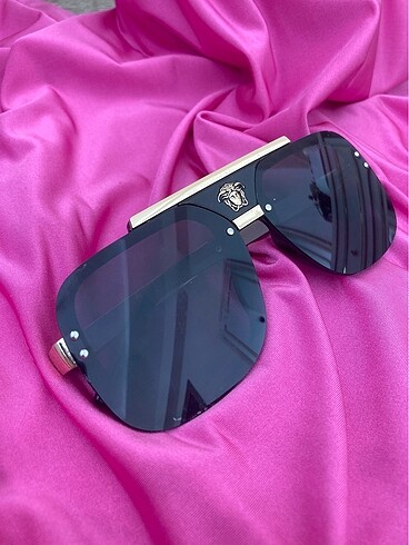  Beden Versace Güneş Gözlük