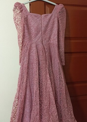 GÜL KURUSU OMUZ DETAY İŞLEMELİ DRAPELİ ABİYE ELBİSE - Görsel 3