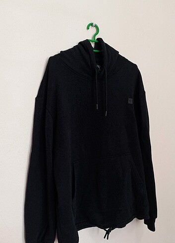 DeFactoFit Standart Siyah Fit Kapüşonlu Sweatshirt