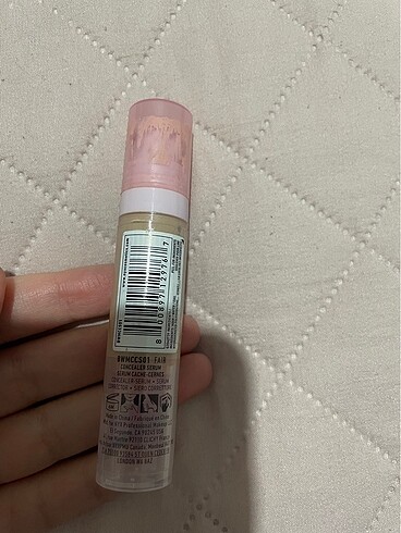 NYX Nyx bare with me 01 fair kapatıcı