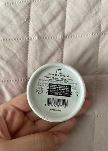  Beden Sephora allık blush creme 01 crunchy almond