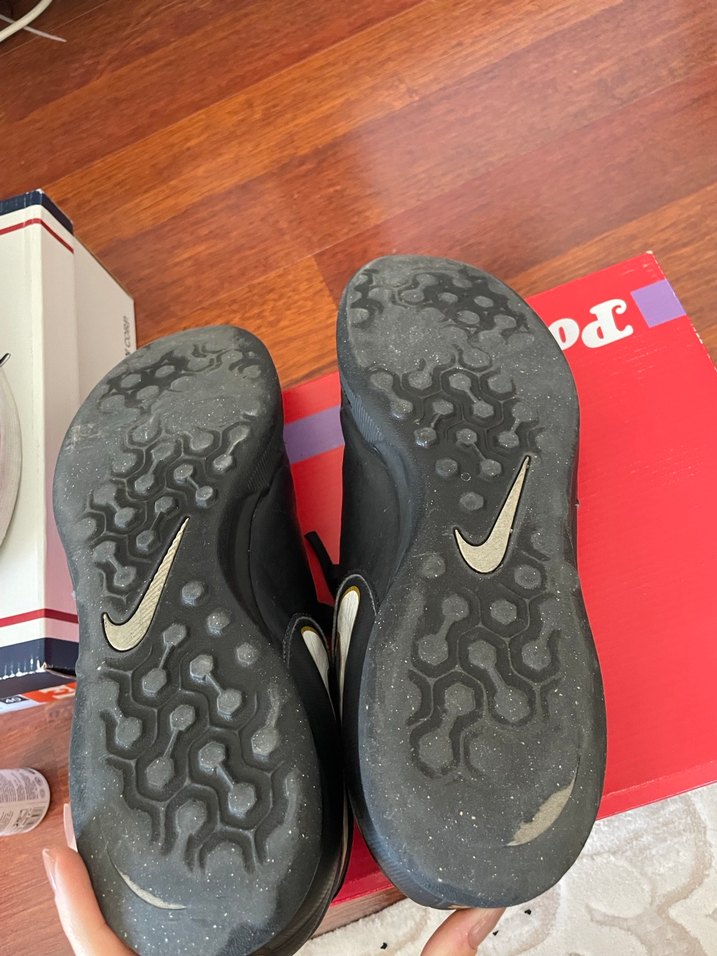 Nike krampon erkek ayakkabı - Görsel 5