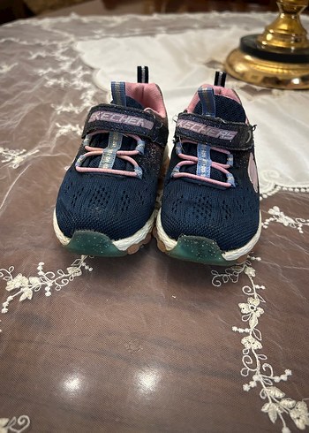 Skechers ürünü