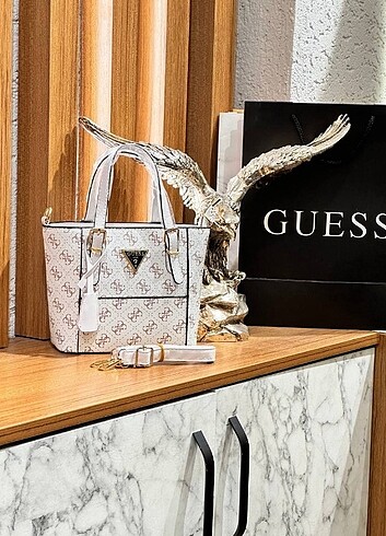 Guess çanta 