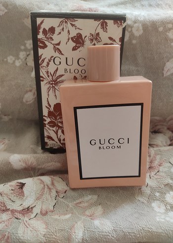 Beden Renk Gucci Bloom Kadın Parfümü 100 ml