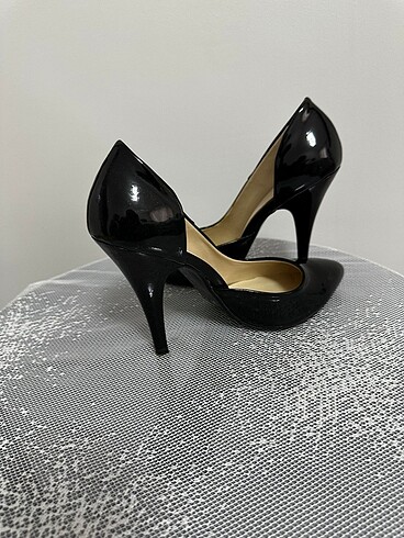 Siyah stiletto