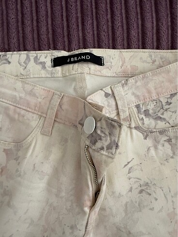 Krem kot pantolon