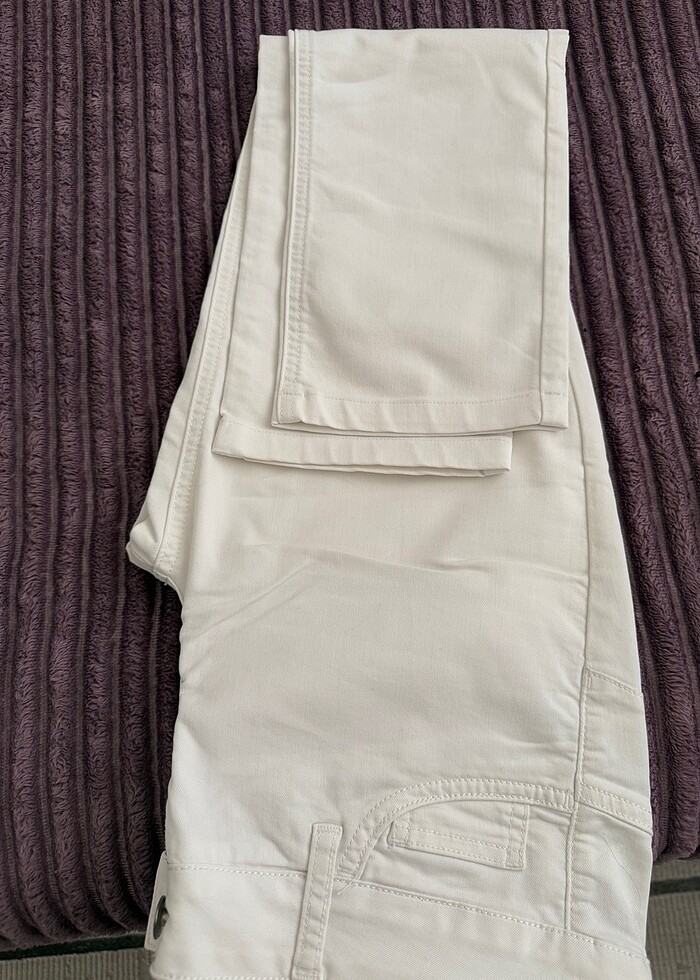 Beyaz kot pantolon - Görsel 2