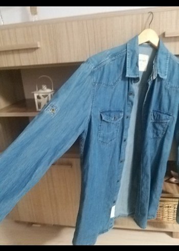Düğmeli Mavi Denim Kadın Gömlek - Görsel 3