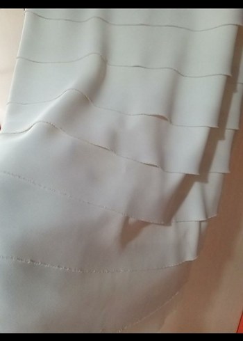 Beyaz Pilili Midi Elbise - Görsel 2