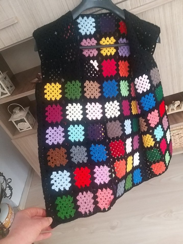 Çok Renkli Örgü Bohem Yelek - Görsel 2