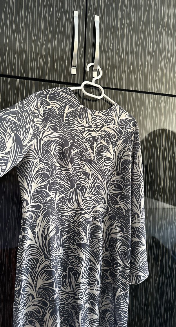 HİÇ GİYİLMEMİŞ ELBİSE - Görsel 3