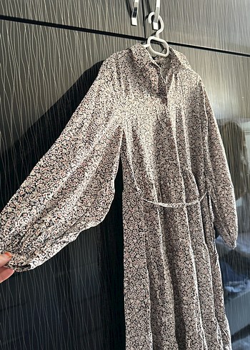 YEPYENİ ELBİSE GİYİLMEMİŞTİR - Görsel 2