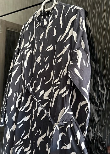 HİÇ GİYİLMEMİŞ ELBİSE YEPYENİ - Görsel 5