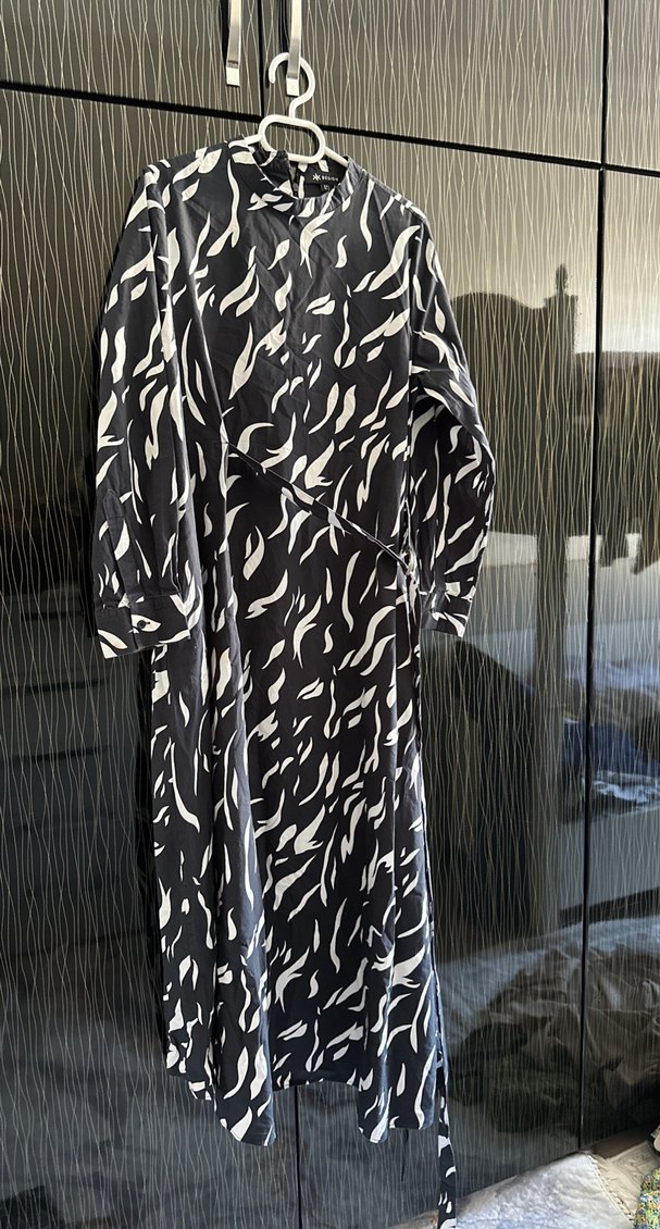 HİÇ GİYİLMEMİŞ ELBİSE YEPYENİ - Görsel 4